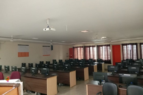 Computer Lab-2, SSIPMT Raipur